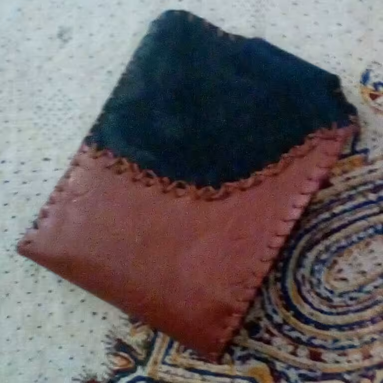 کیف چرمی مردانه دستدوز و زیبا