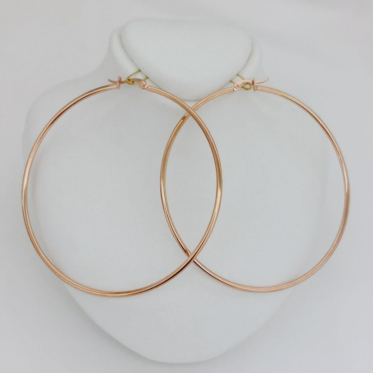 گوشواره حلقه ای کد9979 رزگلد استاینلس استیل رنگ ثابت ضدحساسیت