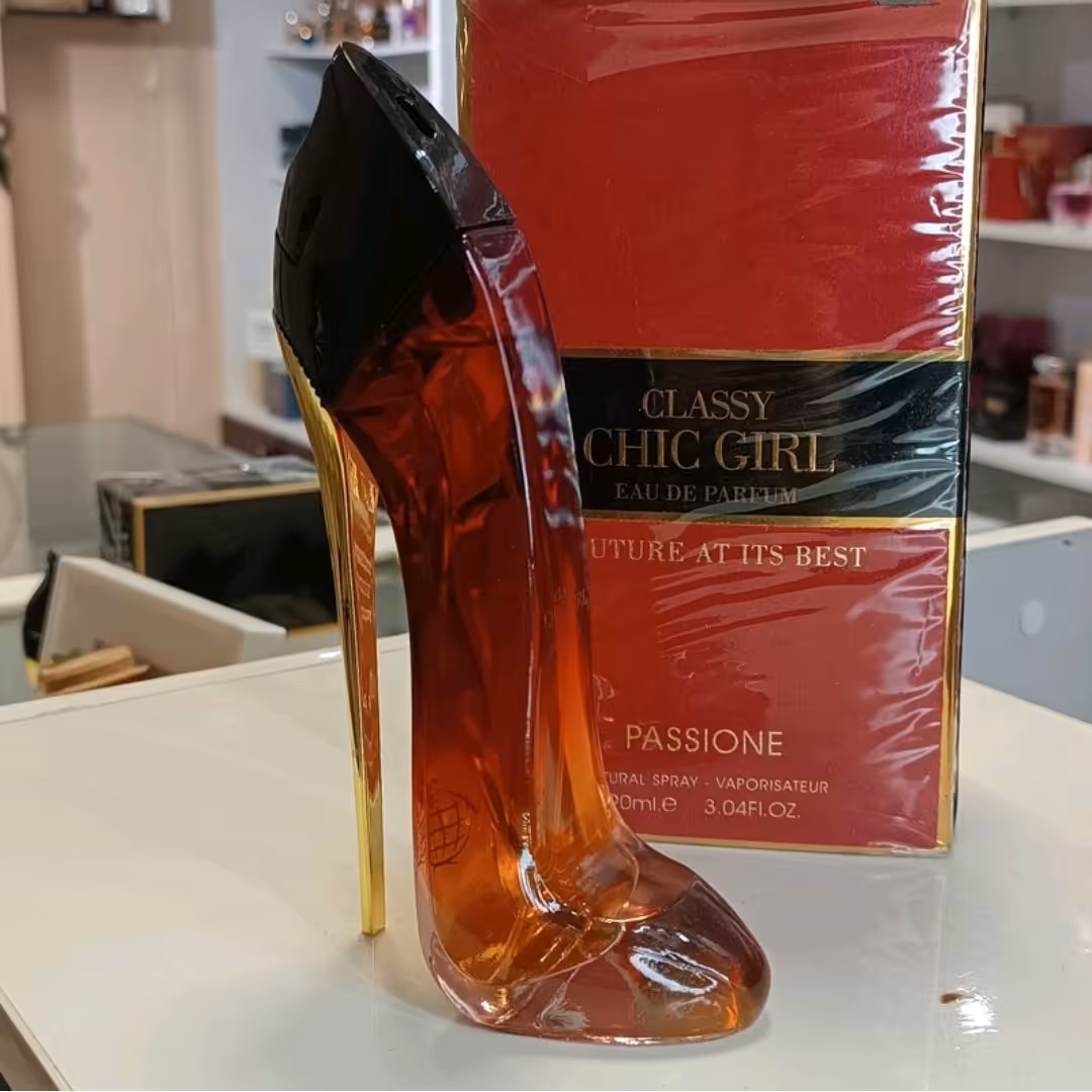 عطر گود گرل ولوت فتال کفشی قرمز  جانوین چیک گرل پشن chik girl(90میل)