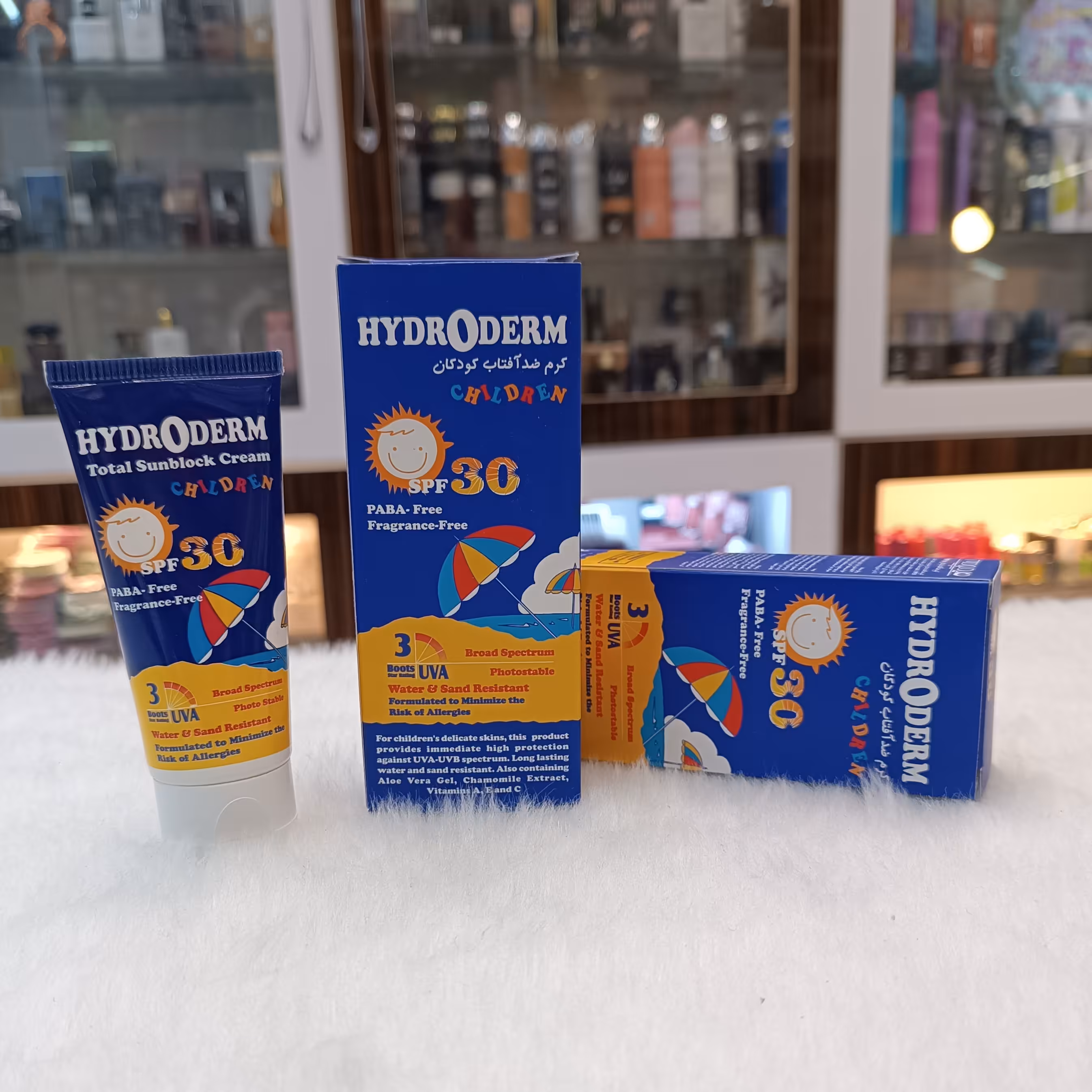 کرم ضد آفتاب کودکان هیدرودرم مدل Children SPF30 حجم 50 میلی لیتر

