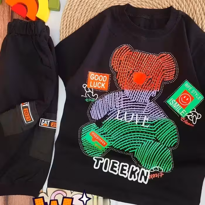 تیشرت شلوارک خرسی نگین دار،سایز(40تا55)،رنگ مشکی،جنس(پنبه لاکرا نگین کاری شده بدون ریزش)