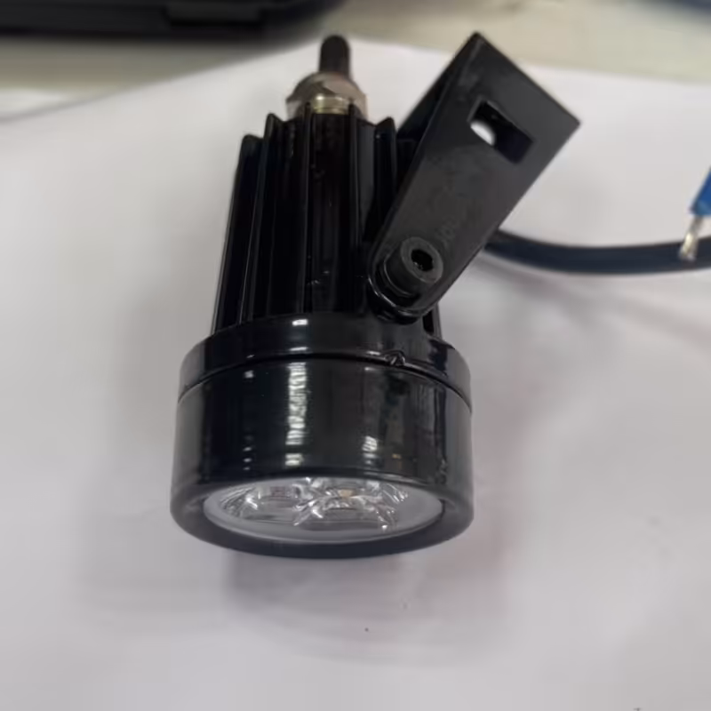 چراغ نما (چراغ چمنی) 3وات نور آبی یزدنور