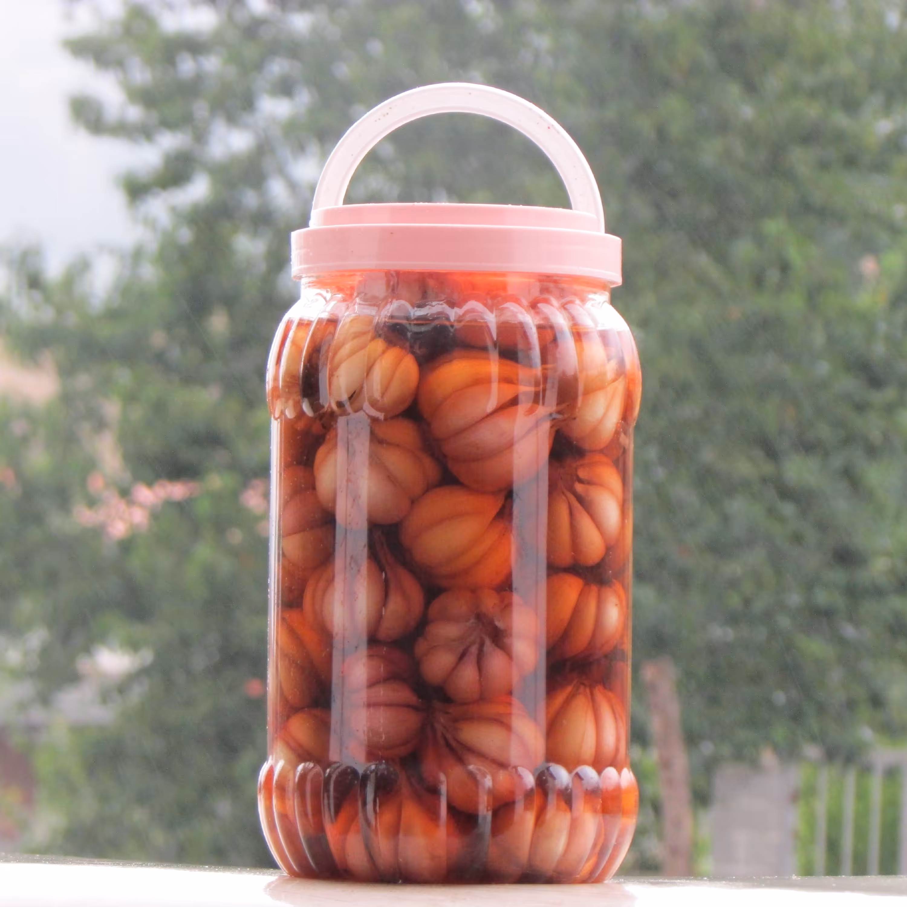 سیر ترشی با سیر محلی روستای اتو