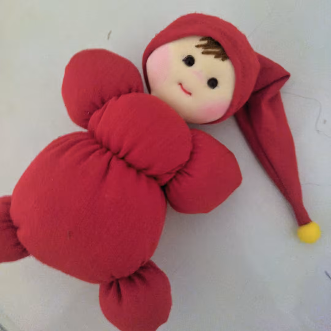 عروسک  پارچه ای