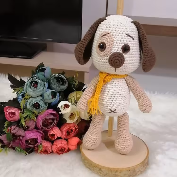 عروسک بافتنی سگ خالدار