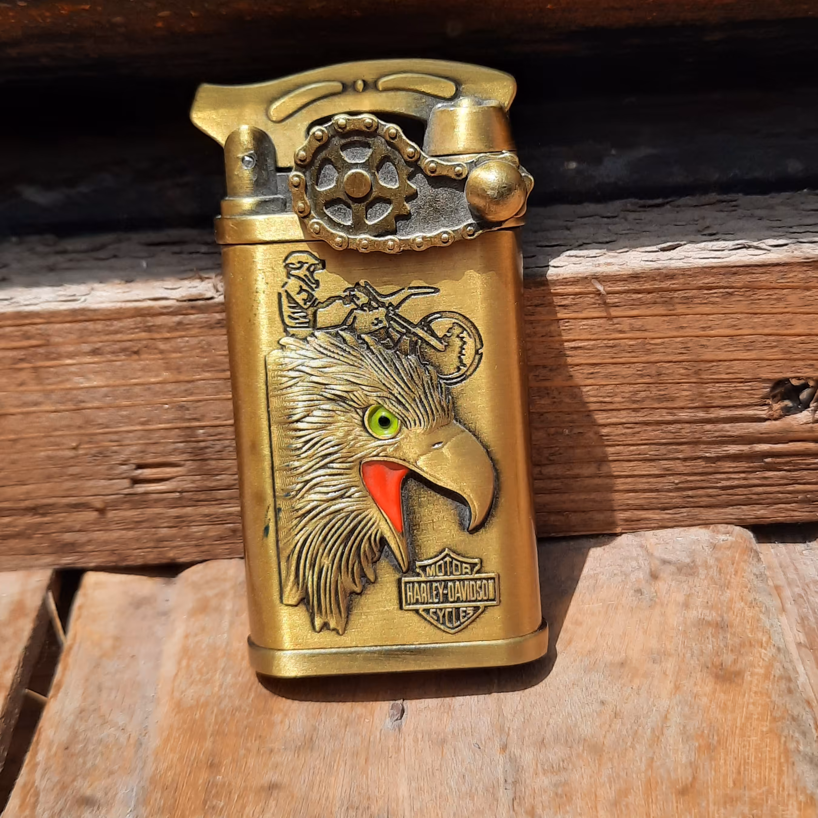 فندک طرح عقابی اتمی