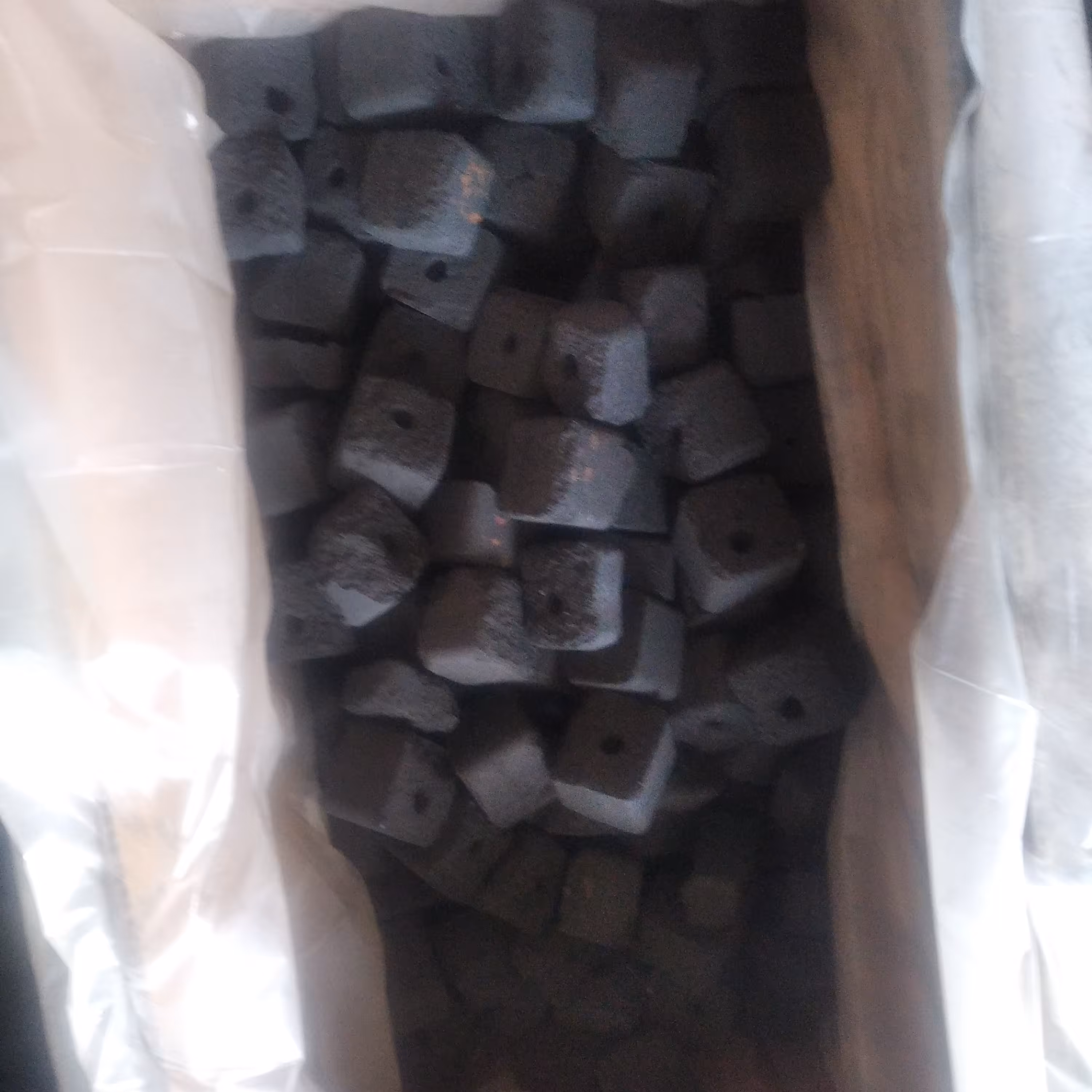 زغال برش خورده خاک زغالی بدون بو گاز سر درد با کیفت بالا