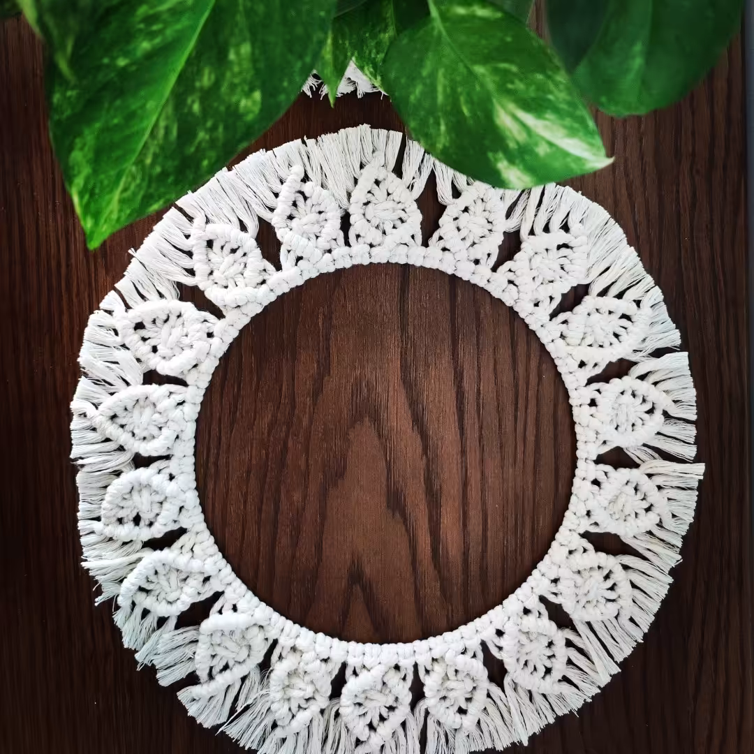 قاب آینه مکرومه بافی