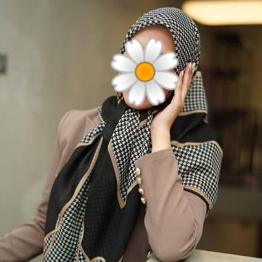 روسری نخی بهاره درجه یک دور دست دوز