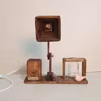  چراغ مطالعه ترکیبی همراه با جاقلمی ، پرنده و گلدان شیشه ای 