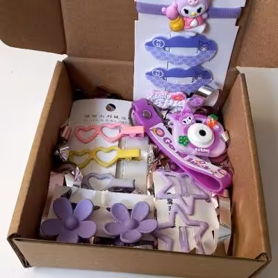 پک بنفش زیبای دخترانه.