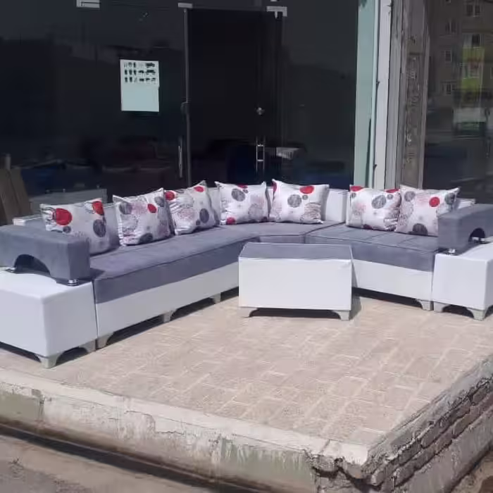 مبل رایان*