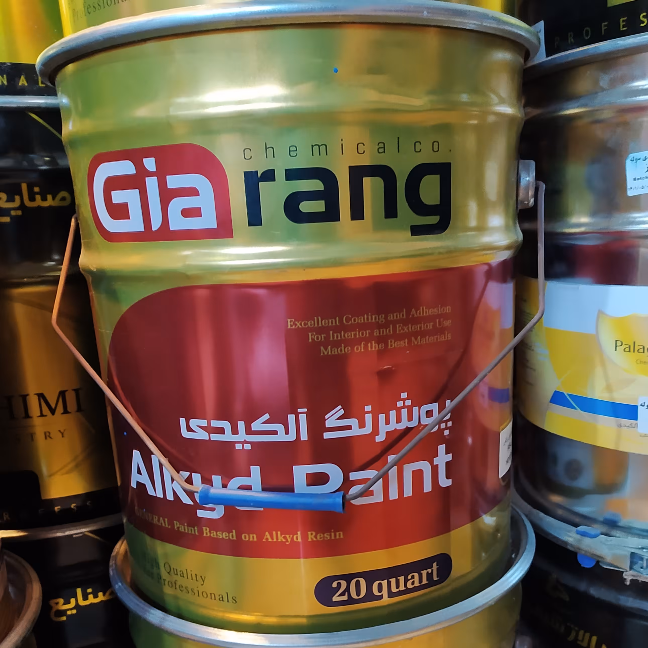رنگ روغنی براق و نیم براق و مات حلبی کیارنگ