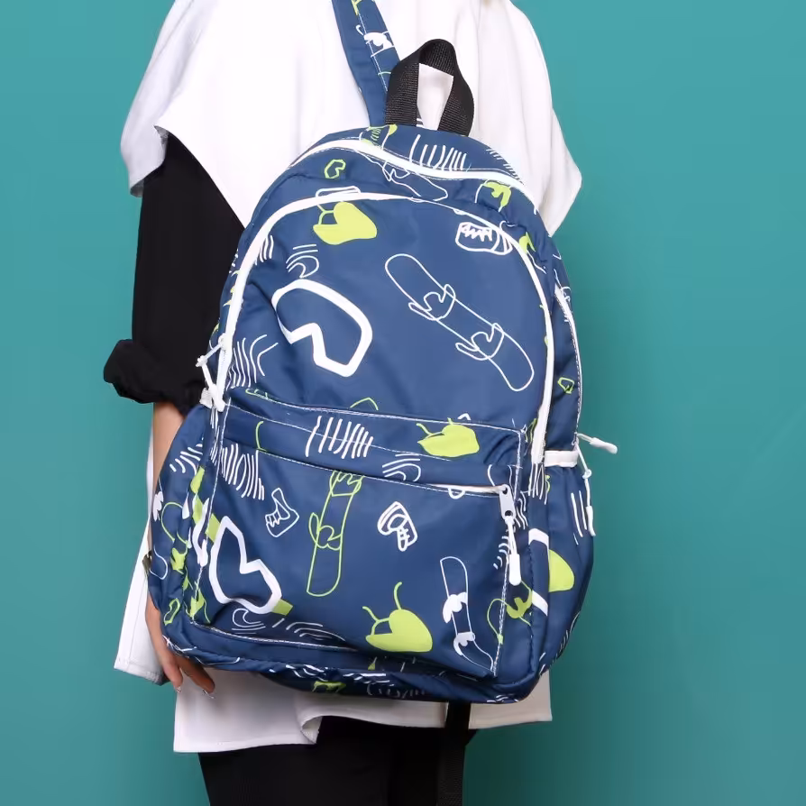 کوله پشتی مدرسه دخترانه دارای طرح بندی