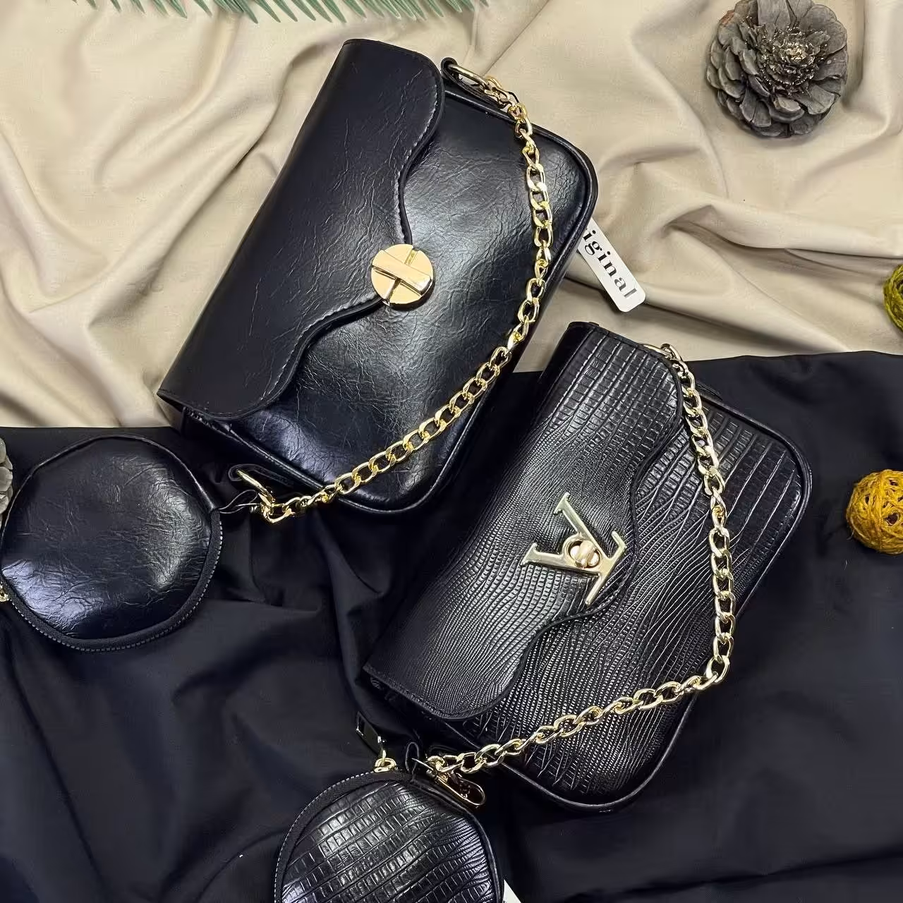 پاسپورتی زنجیری شیک