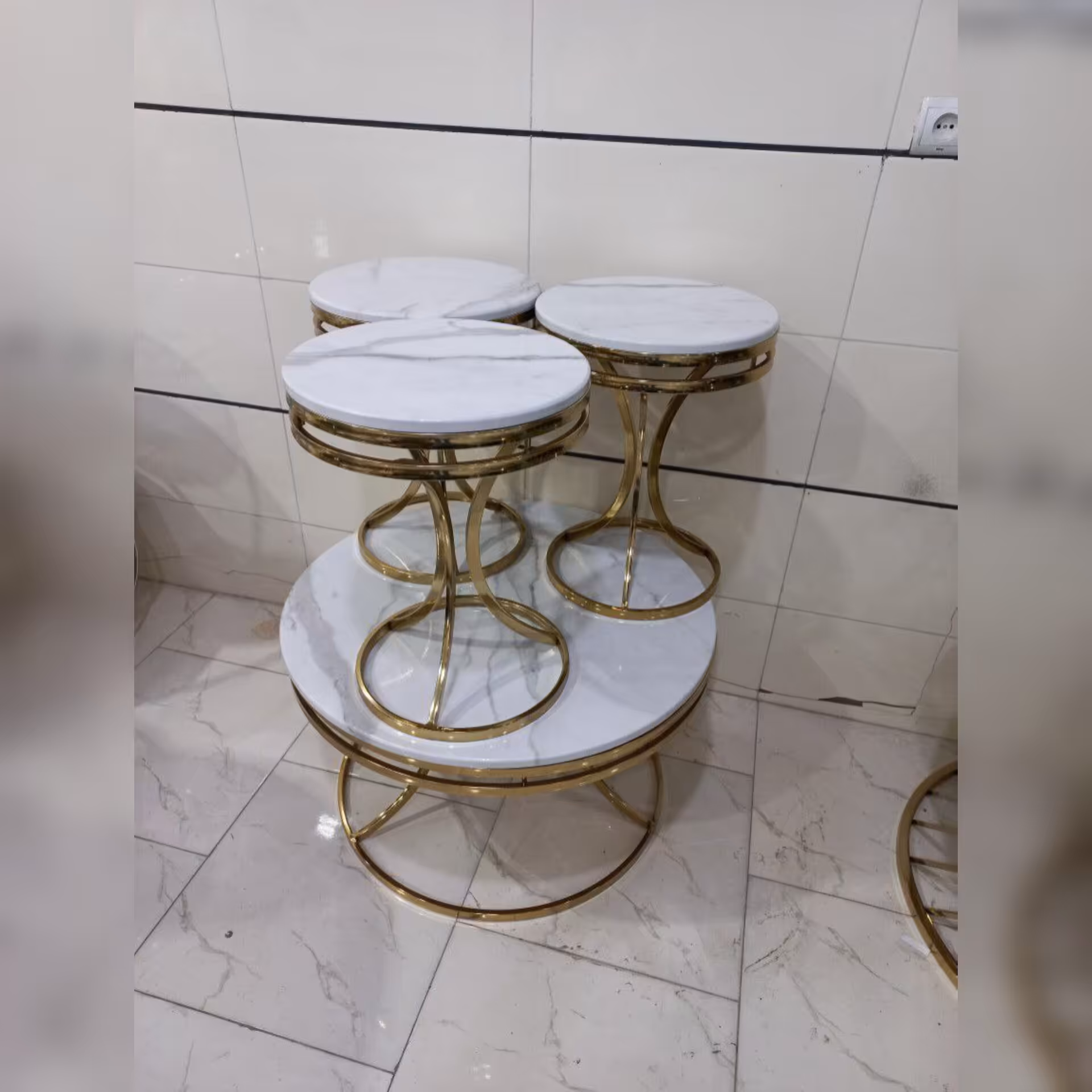 میز عسلی و جلو مبلی فلزی مدل شطرنجی طرح سنگ