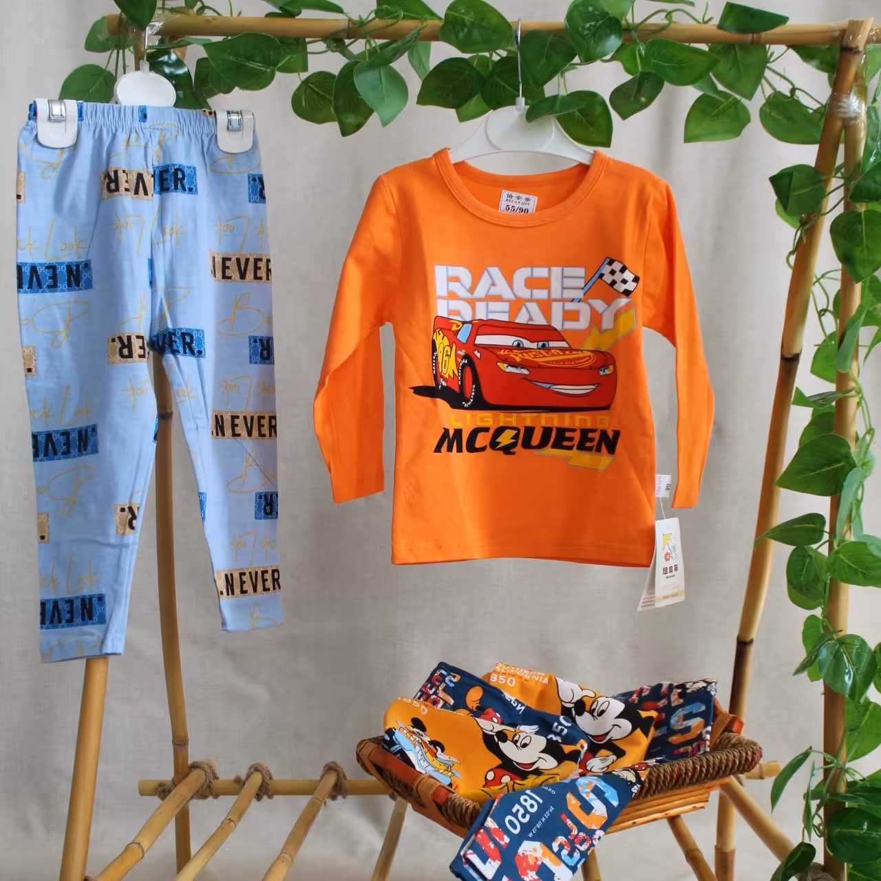 ست بلوز و شلوار پسرانه راحتی بهاره طرح مکویین