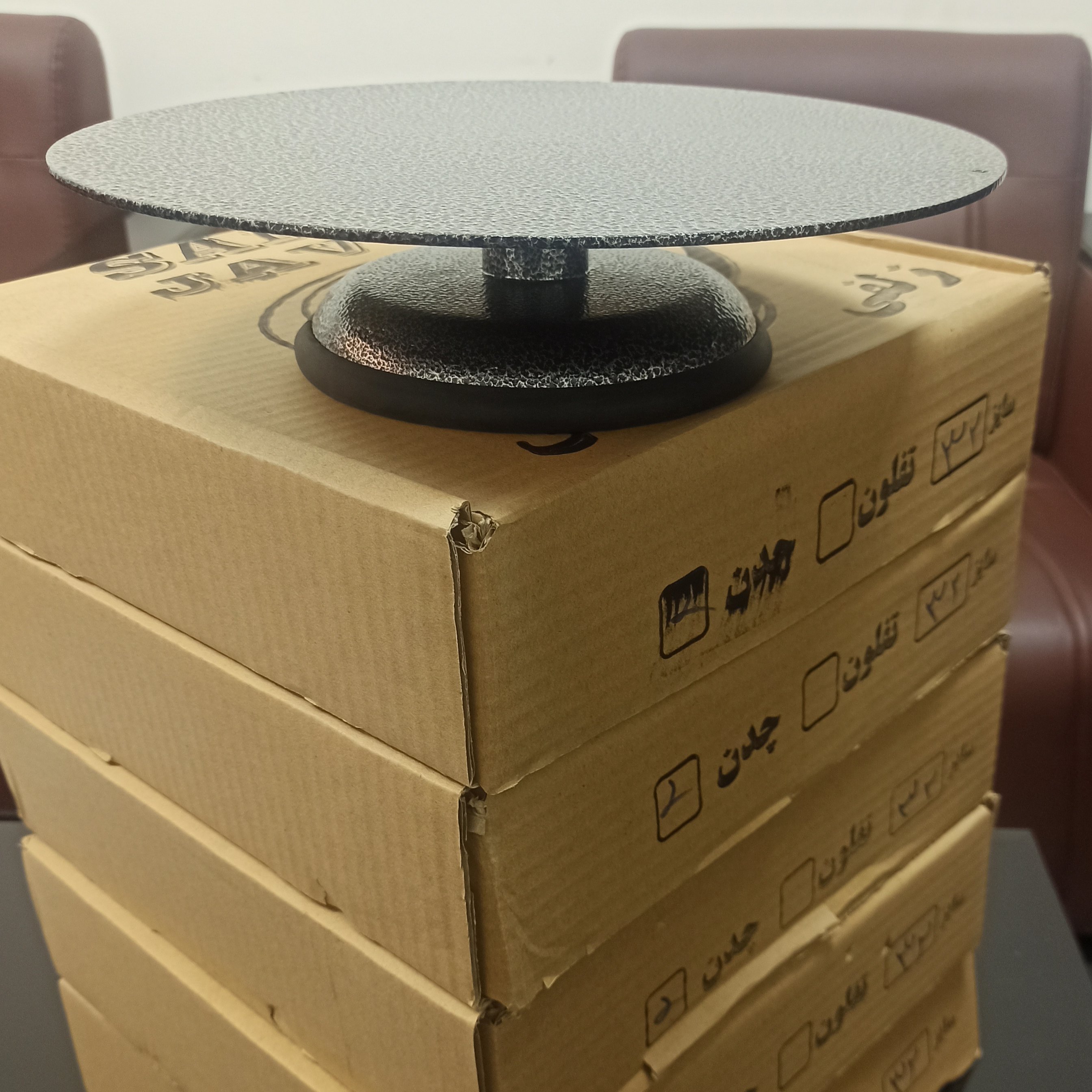 صفحه گردان کیک. صفحه گردون چدنی  37 سانتیمتری  روان و با کیفیت