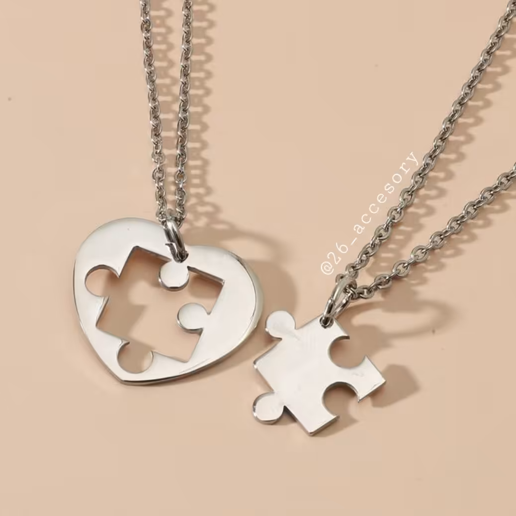 گردنبند پازلی
استیل و رنگ ثابت 
مناسب دوستای خیلی صمیمی برای ساختن یه ست خفن