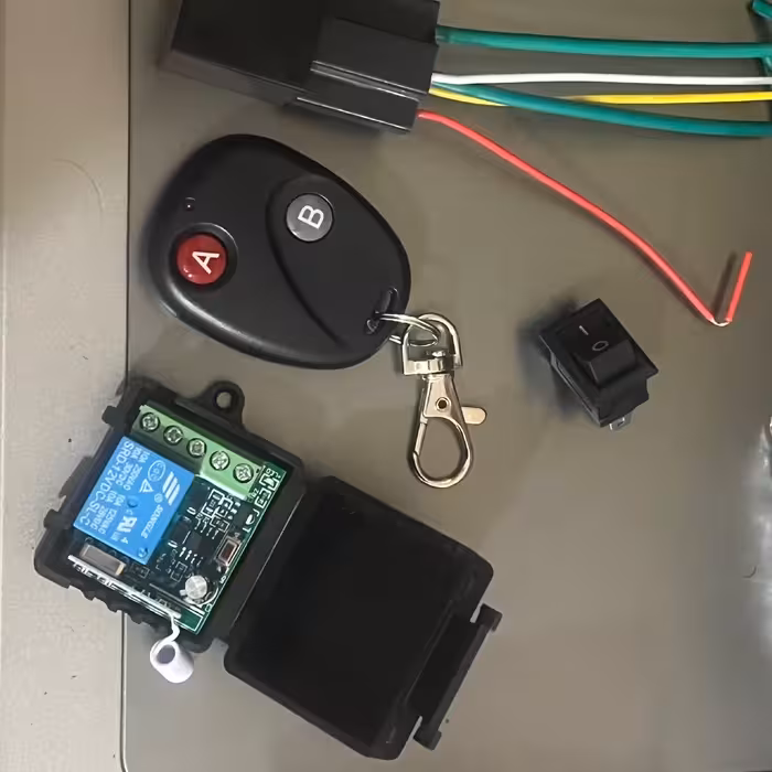 کلید مخفی ریموت دار خودرو