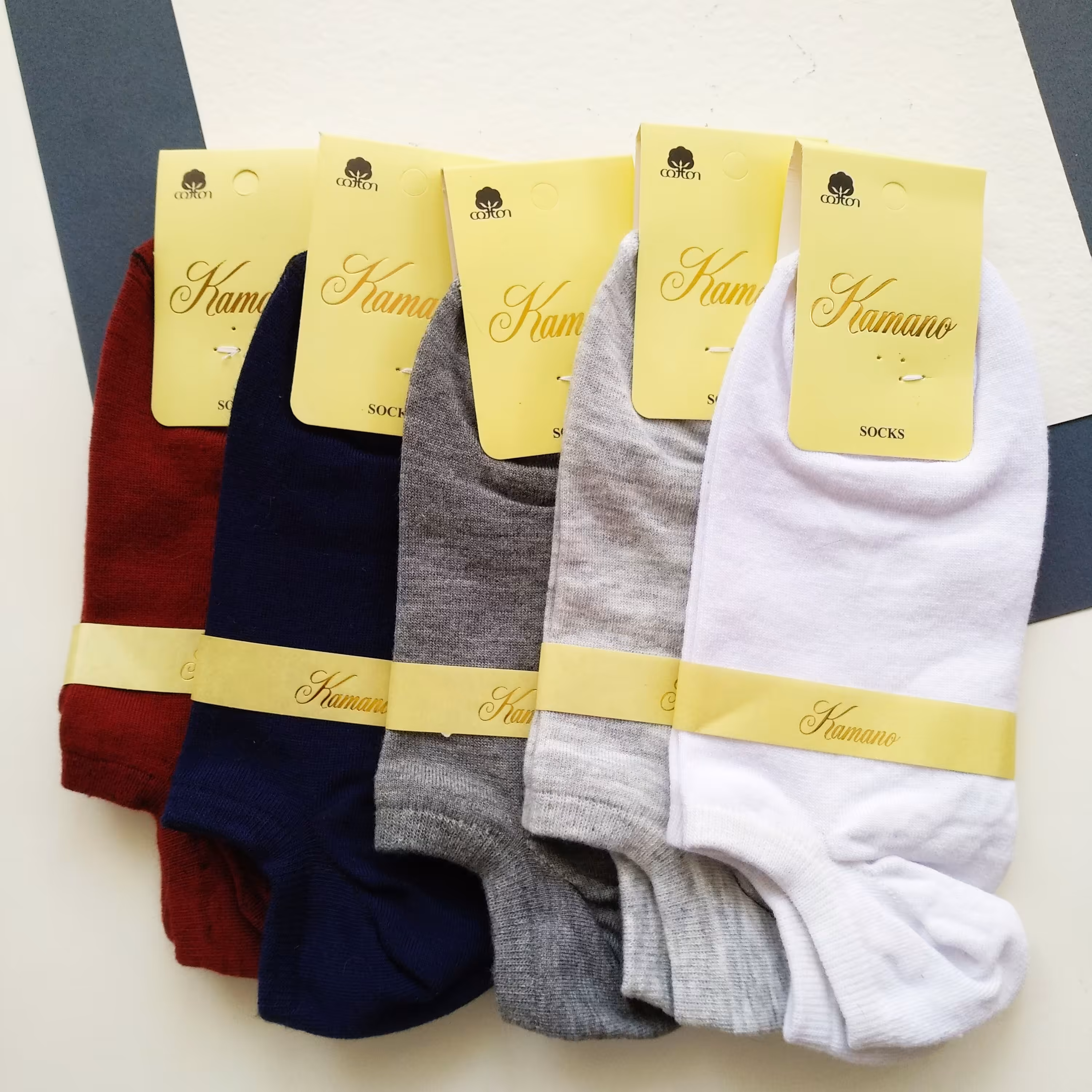 جوراب مچی ساده نخی فری سایز از 36 تا 41 موجود در پنج رنگ بسیار کاربردی