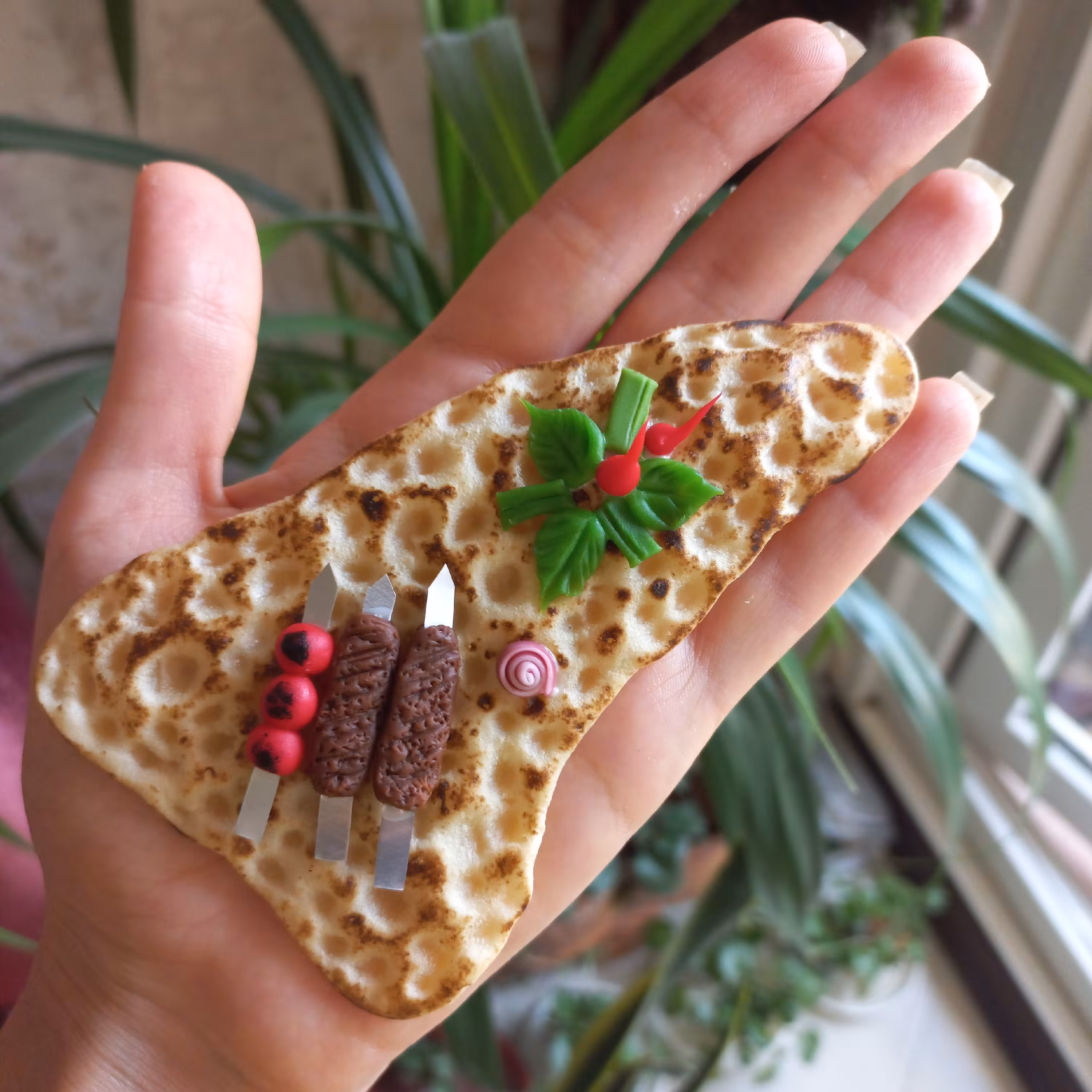 مگنت یخچال نان سنگک و کباب کوبیده خمیری