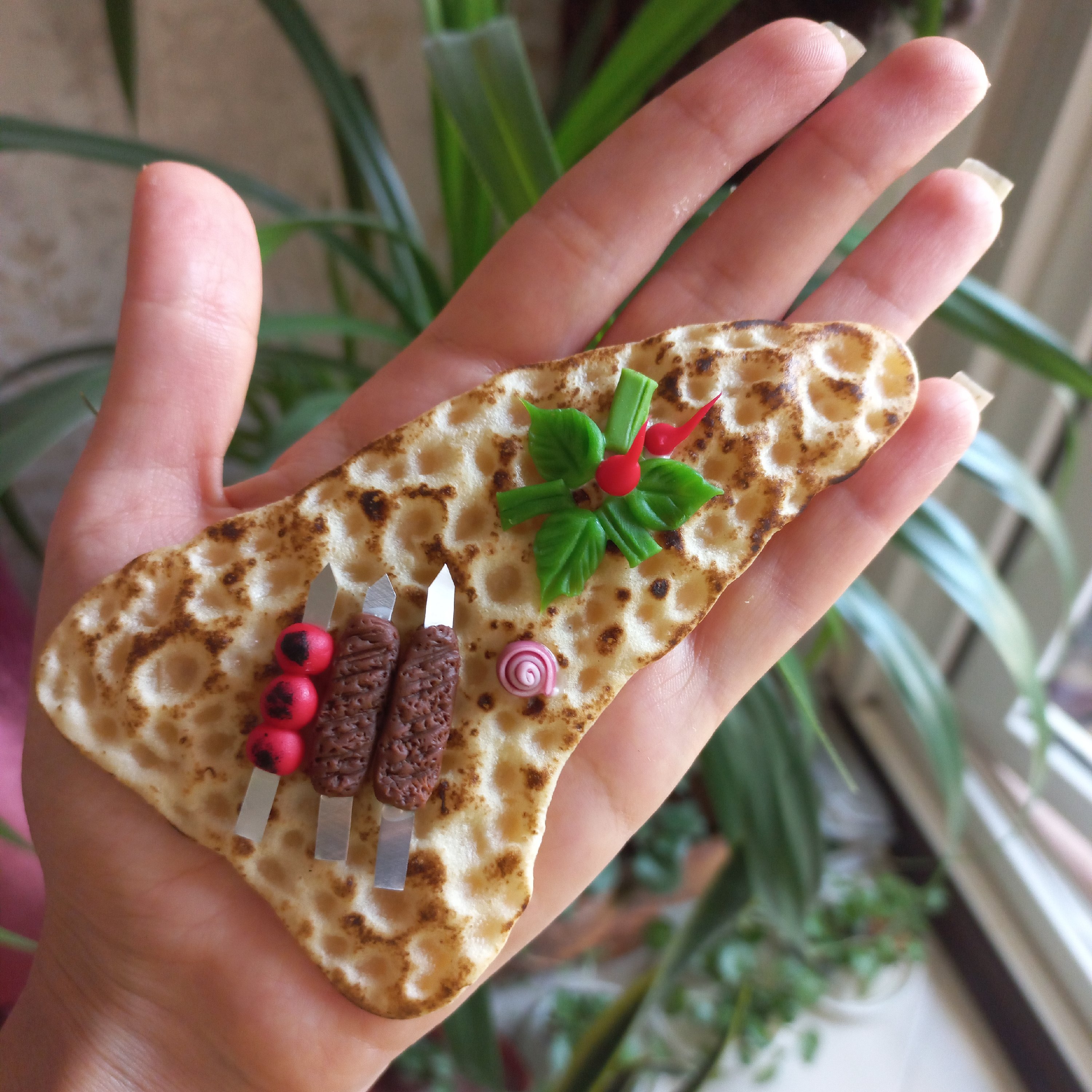 مگنت یخچال نان سنگک و کباب کوبیده خمیری
