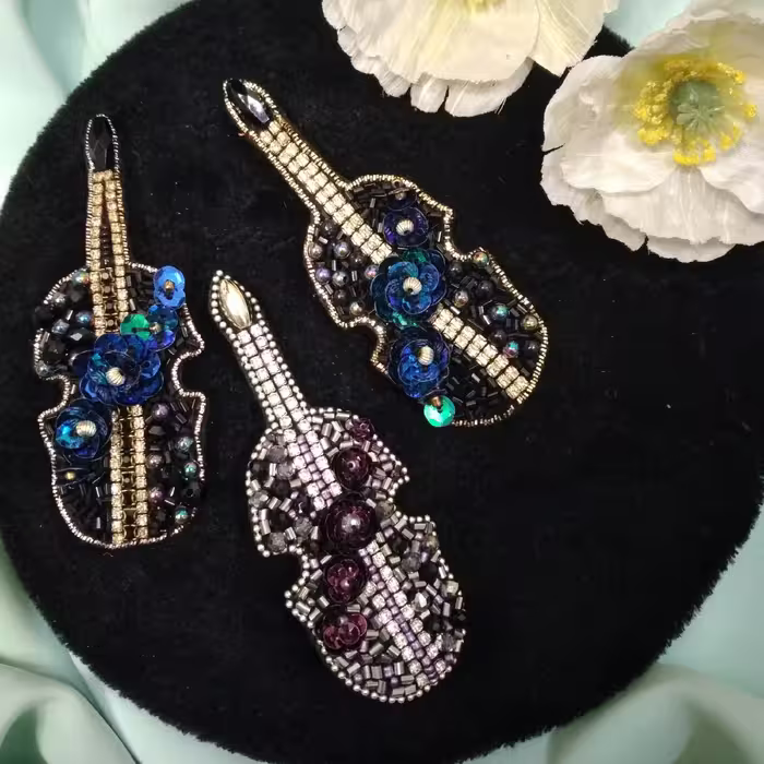 سنجاق سینه پیکسلی