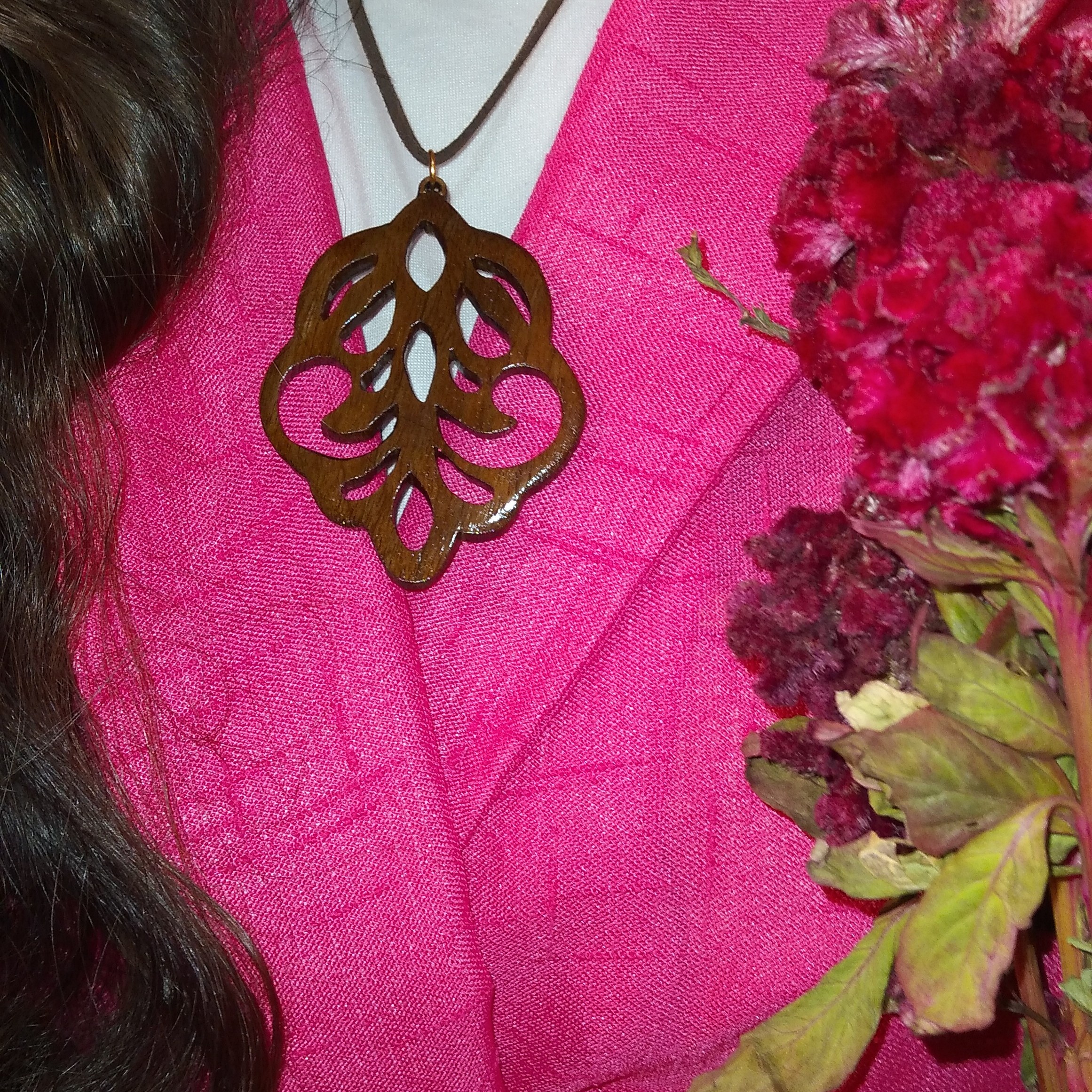 گردنبند معرق کاری