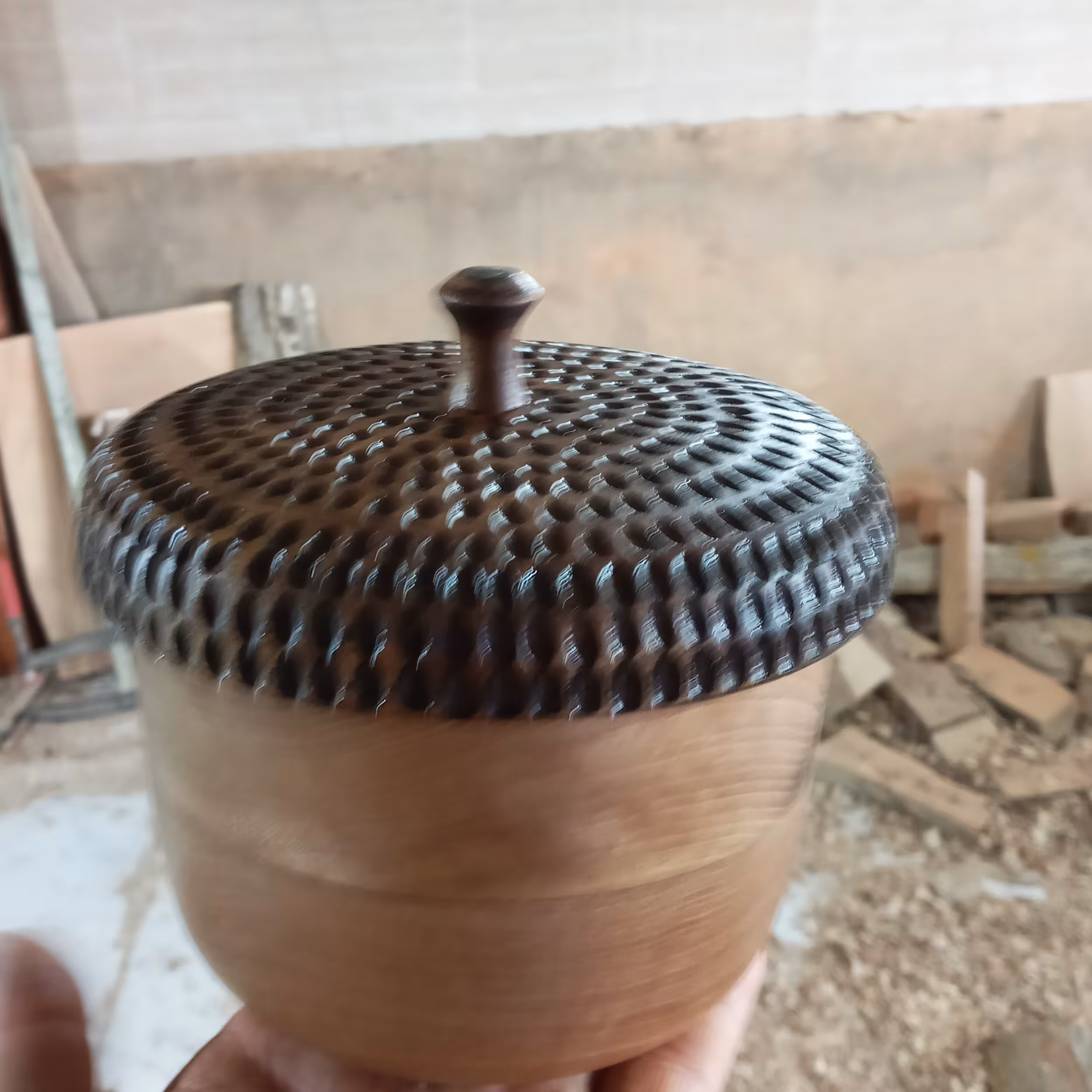 ظرف چوبی طرح بلوط