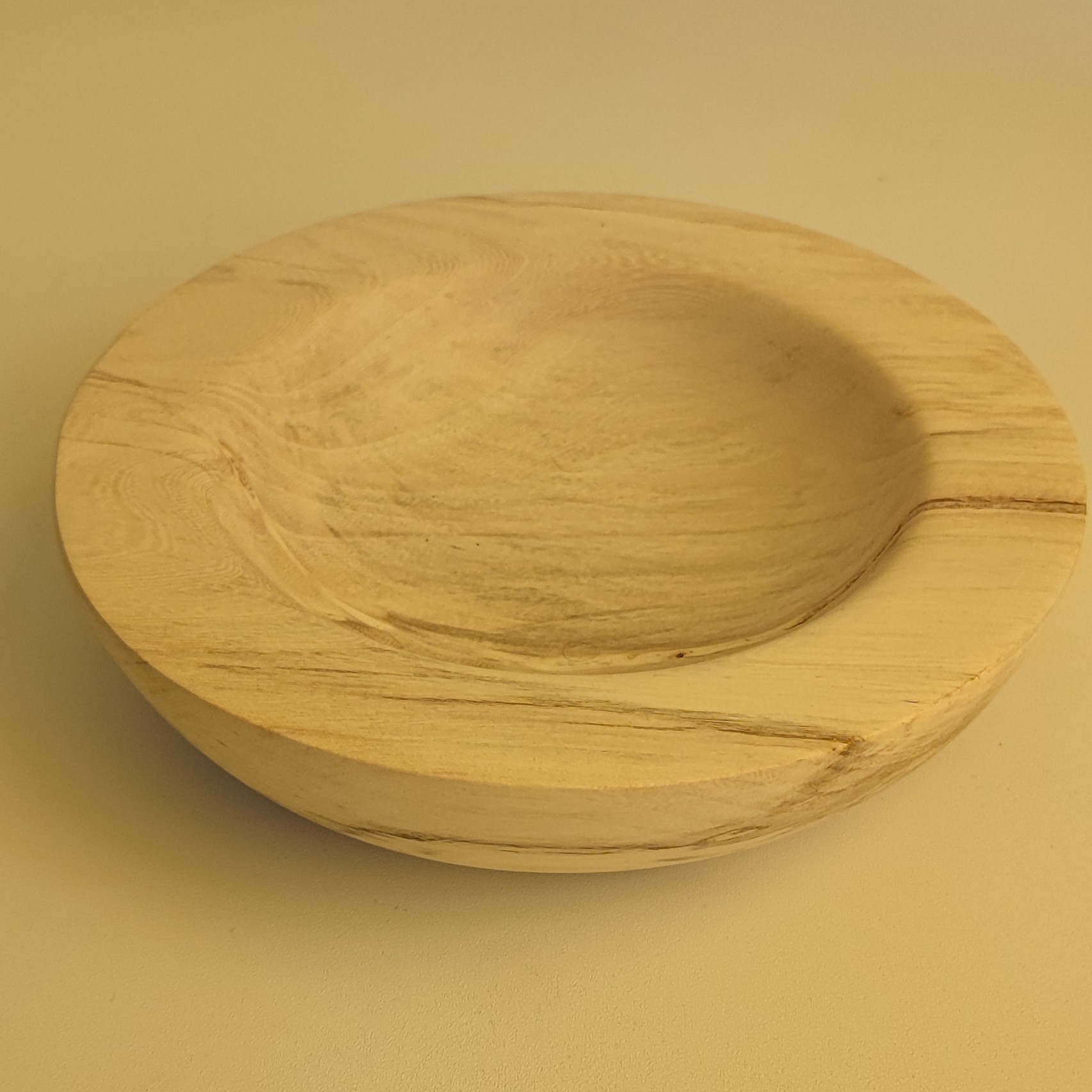 ظرف پذیرایی چوبی ساخته شده از چوب افرا و آب گریز شده توسط روغن گیاهی خارجی