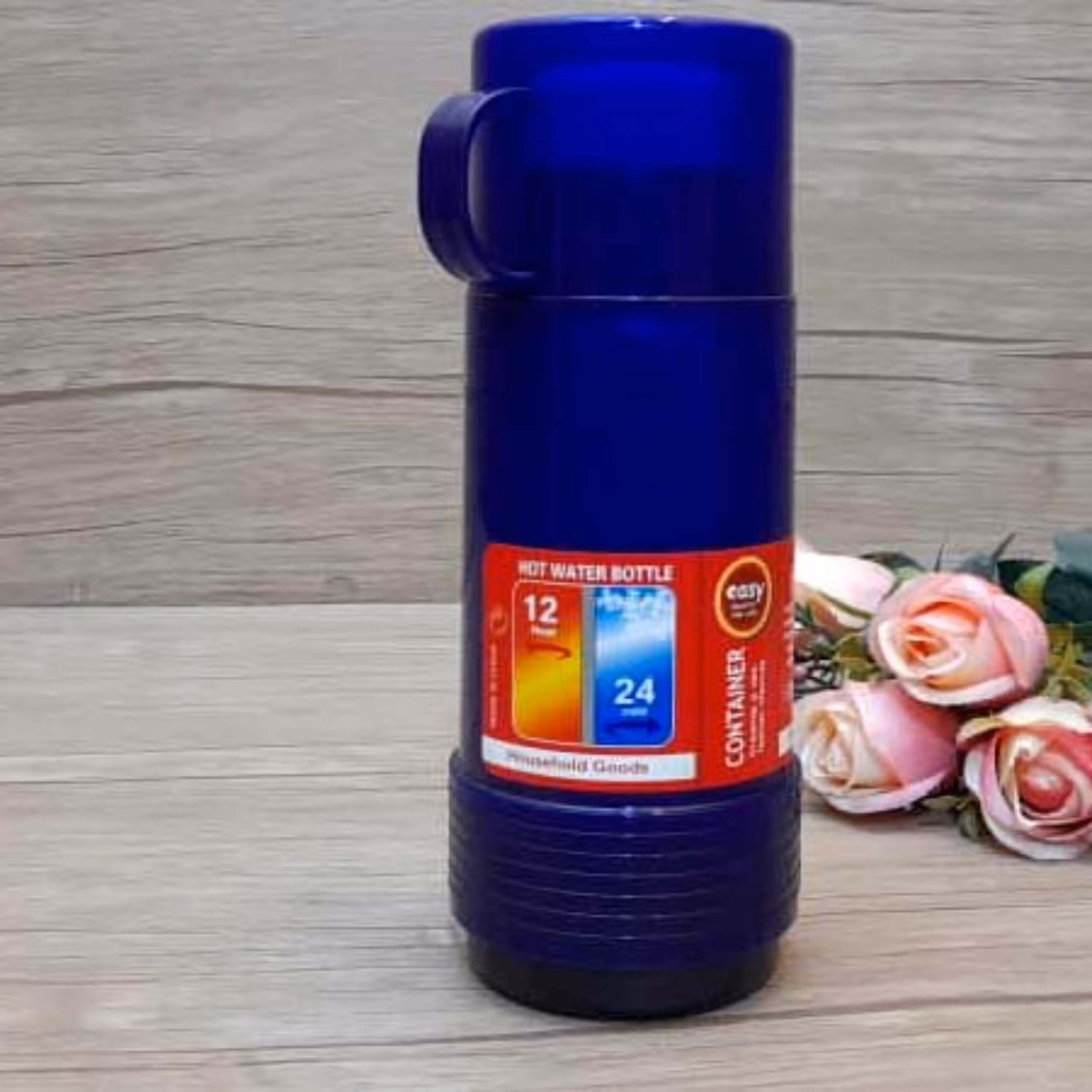 فلاکس داخل شیشه دو لایه بدنه پلاستیک دارای لیوان