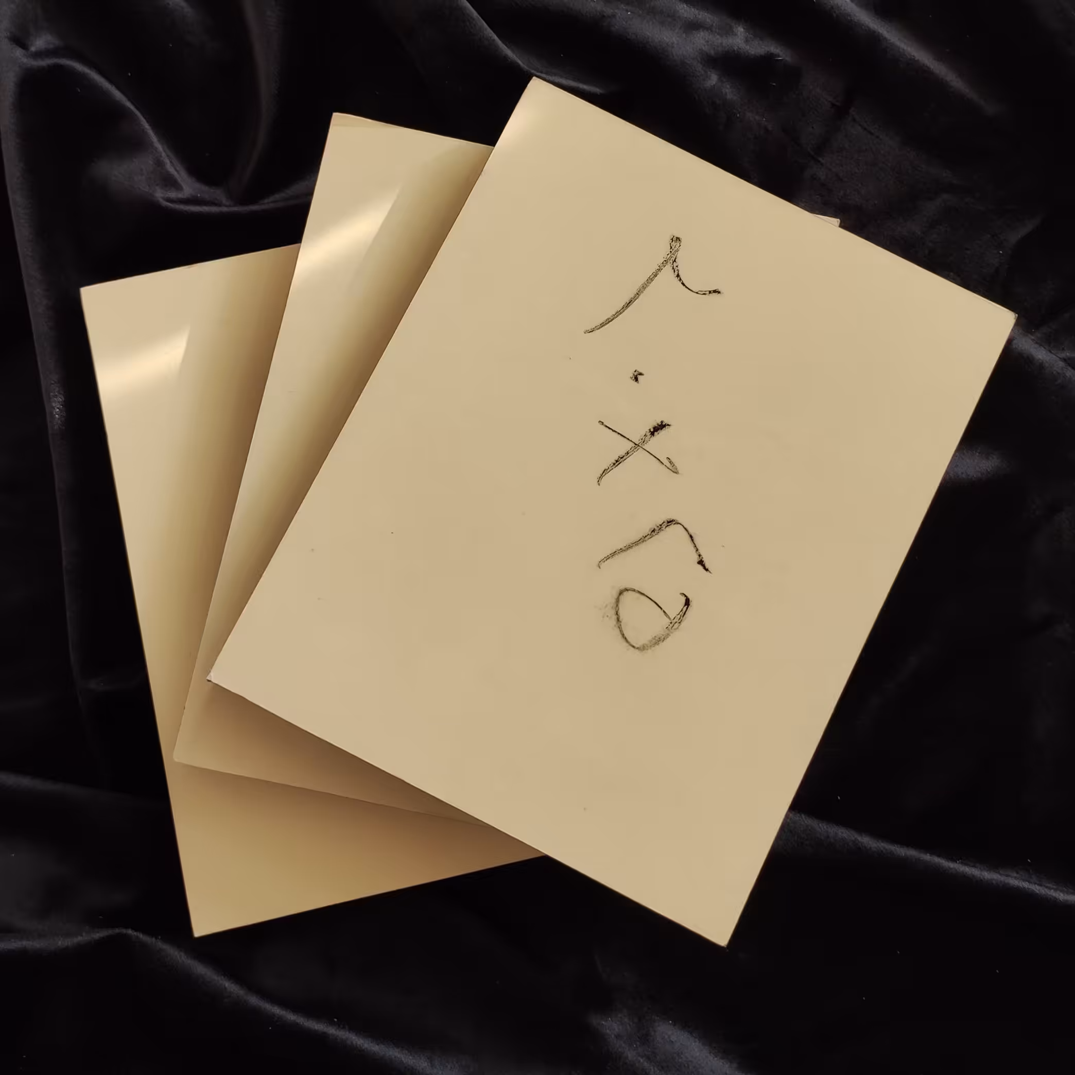 شاسی عکس 20 در 25 عرض 3سانت    