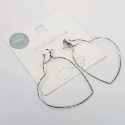 گوشواره استیل قلبی ، مناسب استفاده دائم روزانه