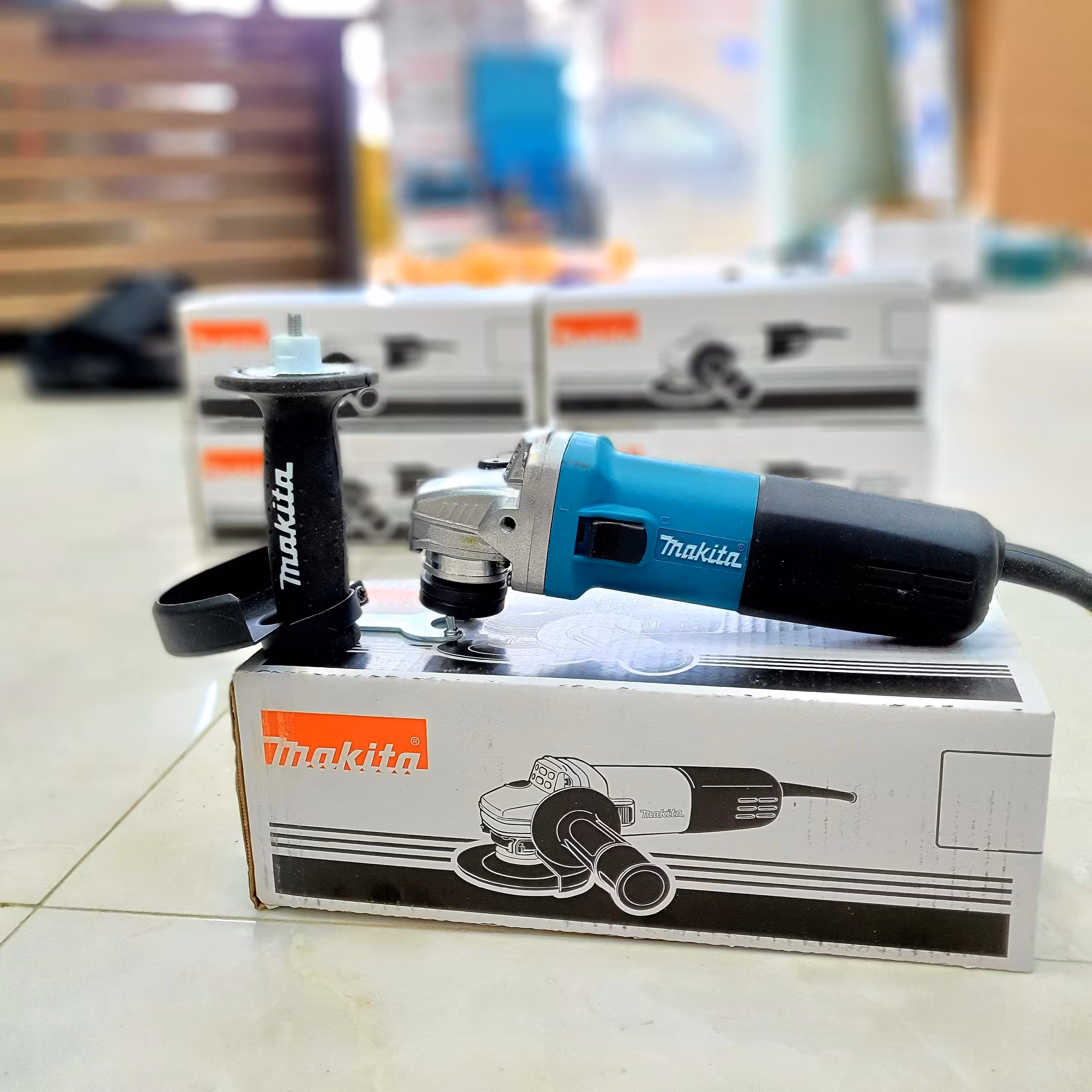 مینی سنگ ماکیتا