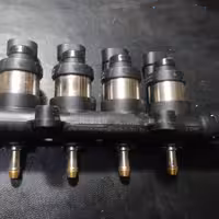 انژکتور  گازcngنیسان وانت  فابریک دوگانه سوز