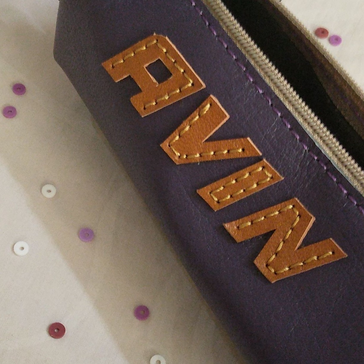 جامدادی چرم با درج اسم دلخواه چرمی 