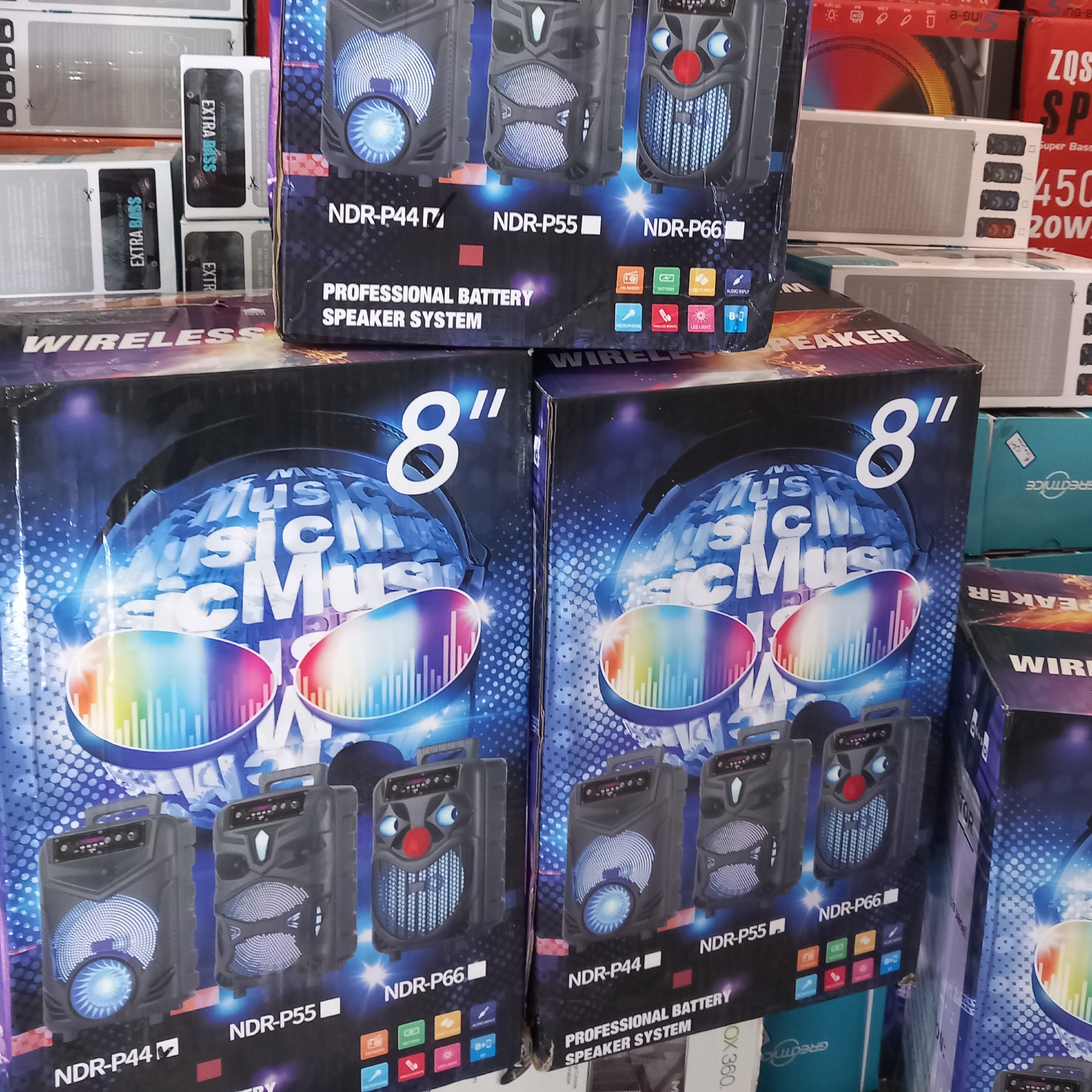 اسپیکر  بلوتوث 8 اینچ کنترل رادیو دارp44 p55 p66 ارسال رایگان