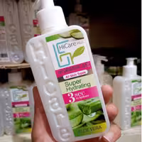 ژل آبرسان Hicare plus حاوی عصاره آلوئه ورا  حجم 250 میل