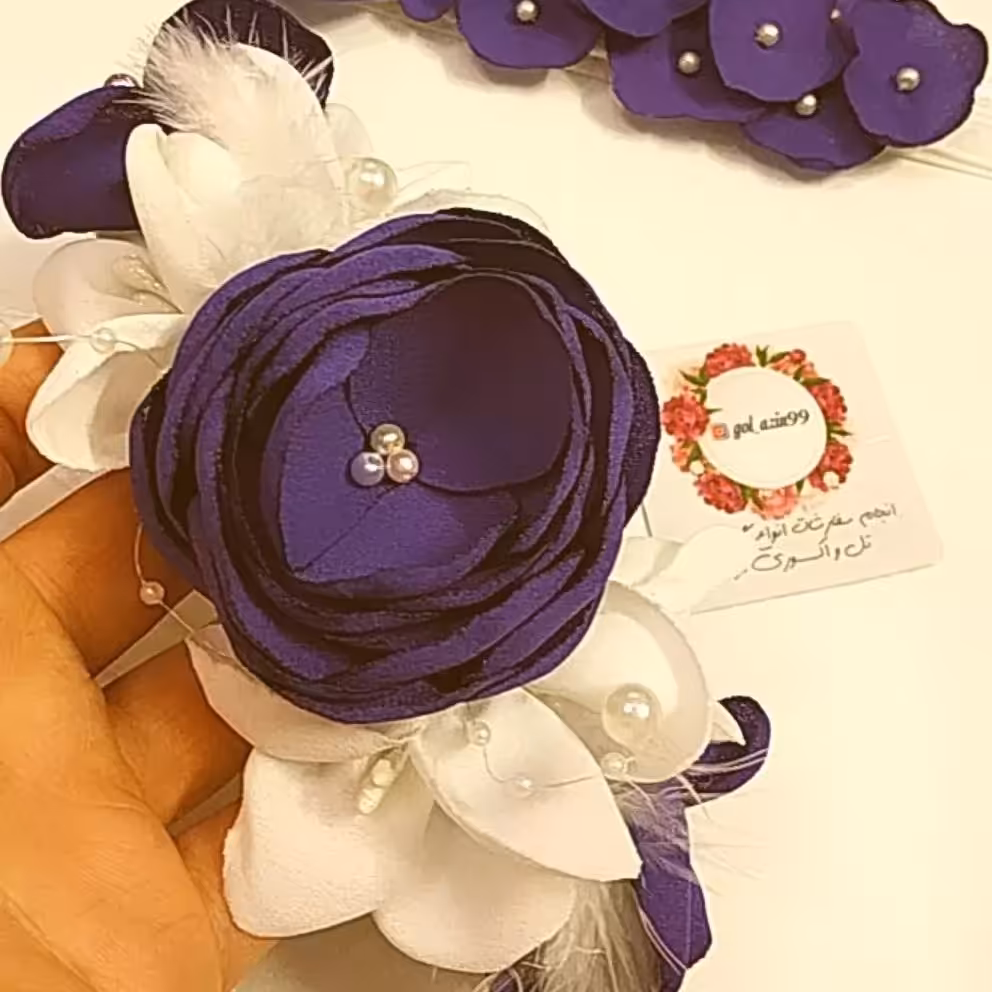 هدبند گل برجسته