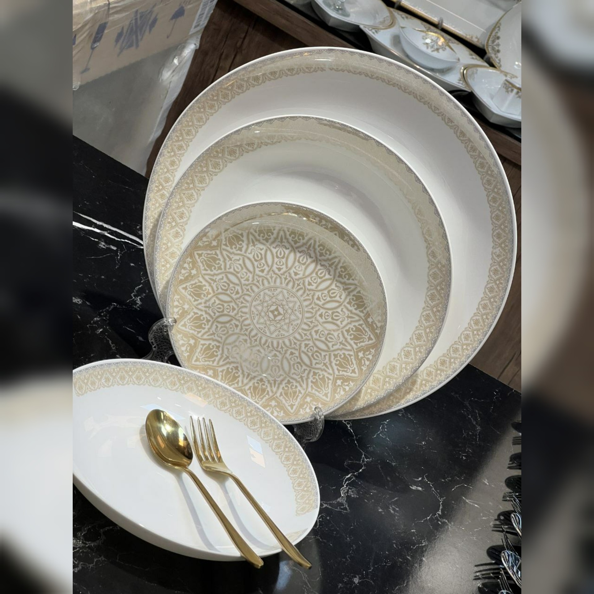 سرویس آرکوپال 26 پارچه گلدن اوپال