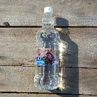 گلاب شیشه 1 لیتری  کاشان درجه 3