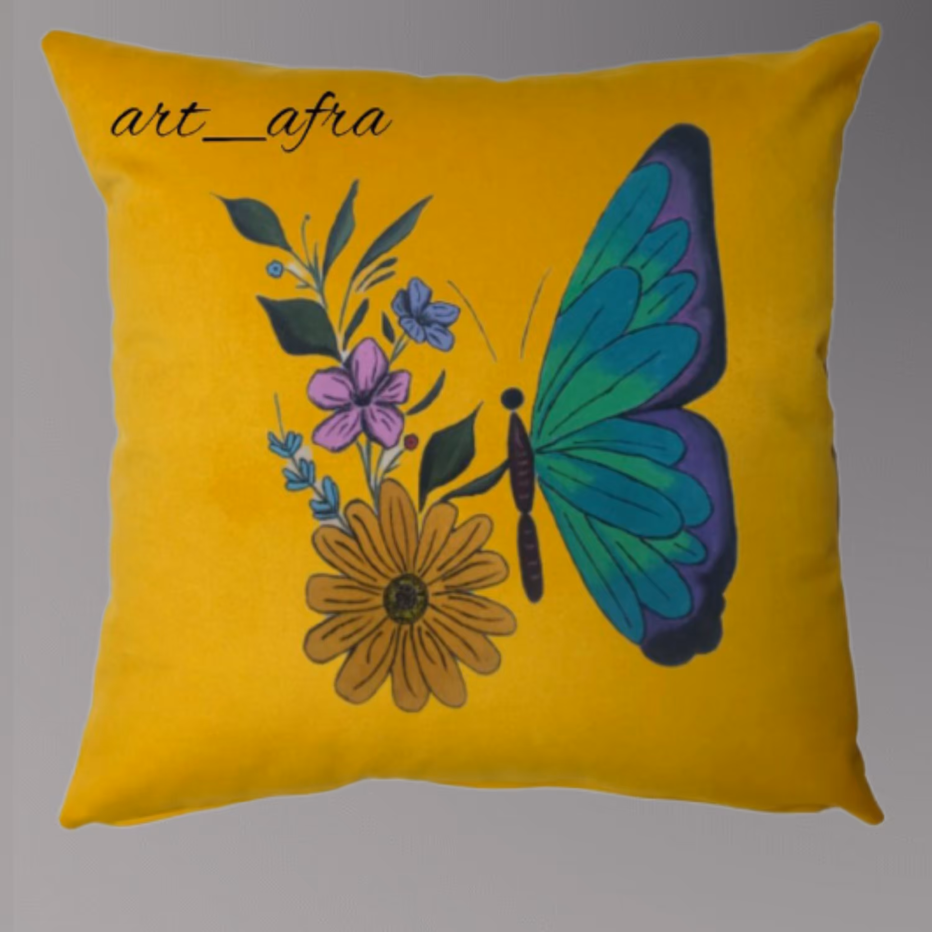 کوسن نقاشی شده با دست و رنگ مخصوص 