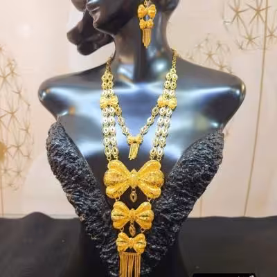 گردنبند و گوشواره نقره آبکاری طلا