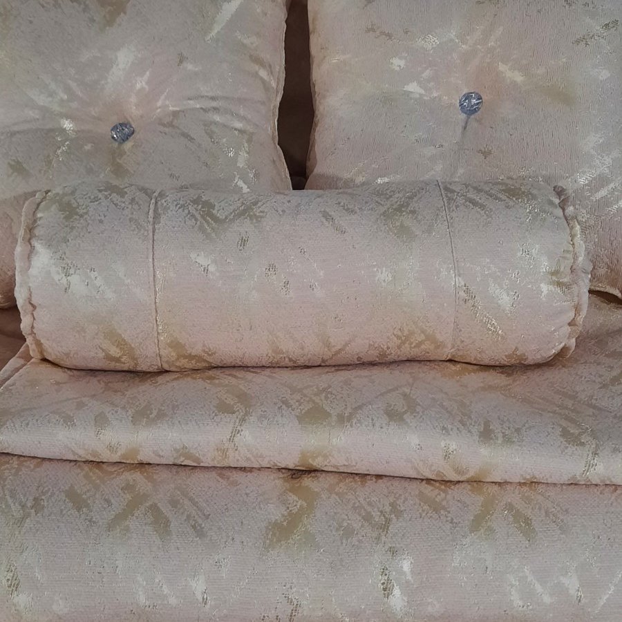 روتختی دونفره 10 تیکه جنس مخمل شانل پتینه صورتی کرم جدید فوق العاده پرفروش