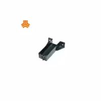 دیاق جلو پنجره پراید