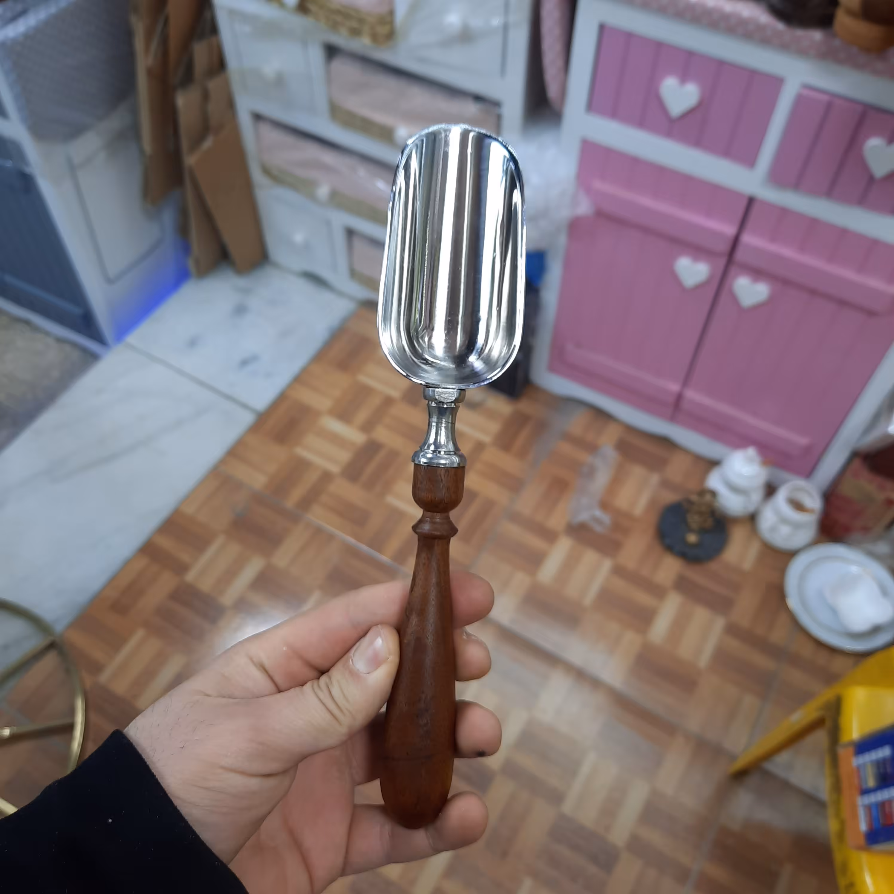 قاشق اجیل دسته چوبی