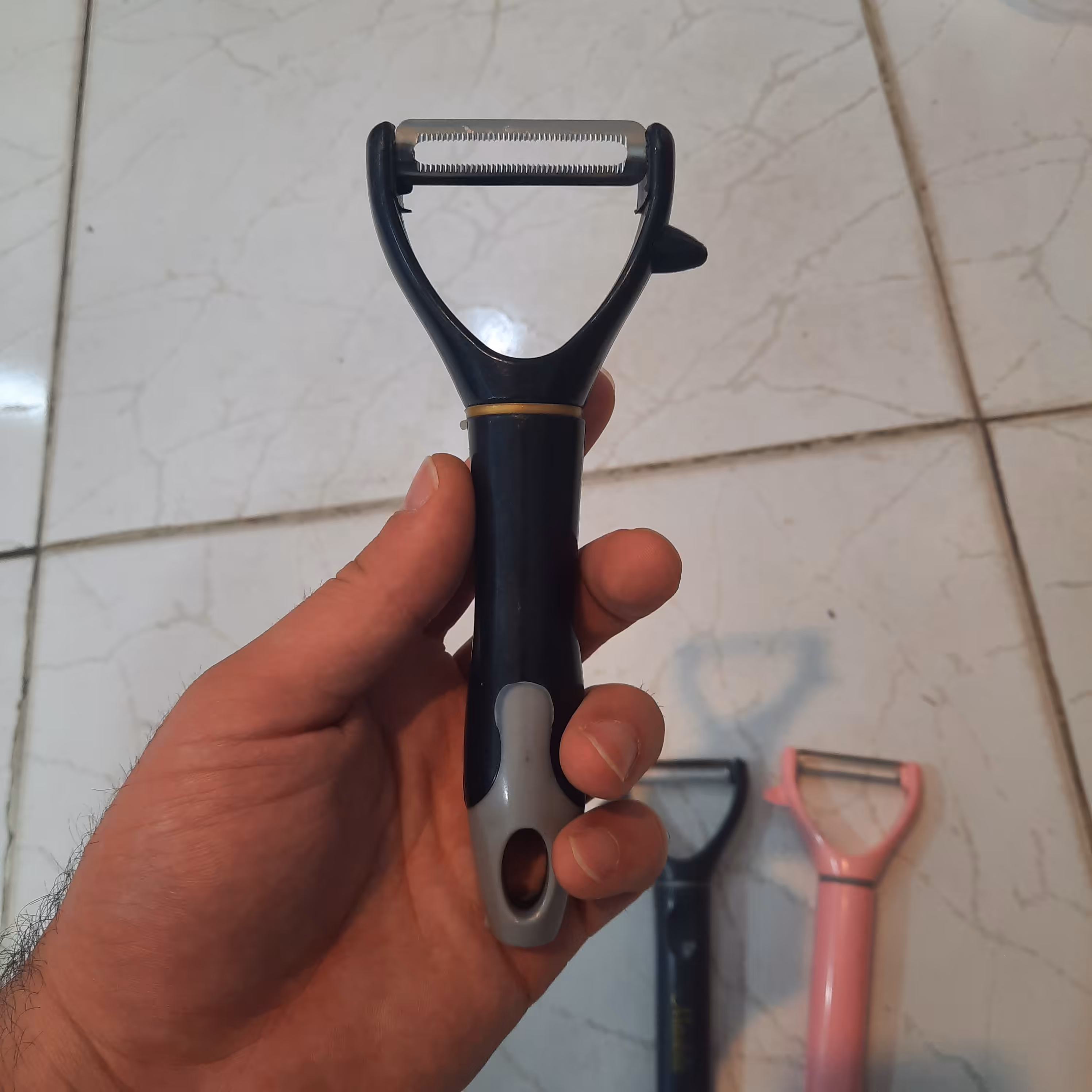 پوست کن پوست کن خیار پوست کن میوه پوست کن کمانی