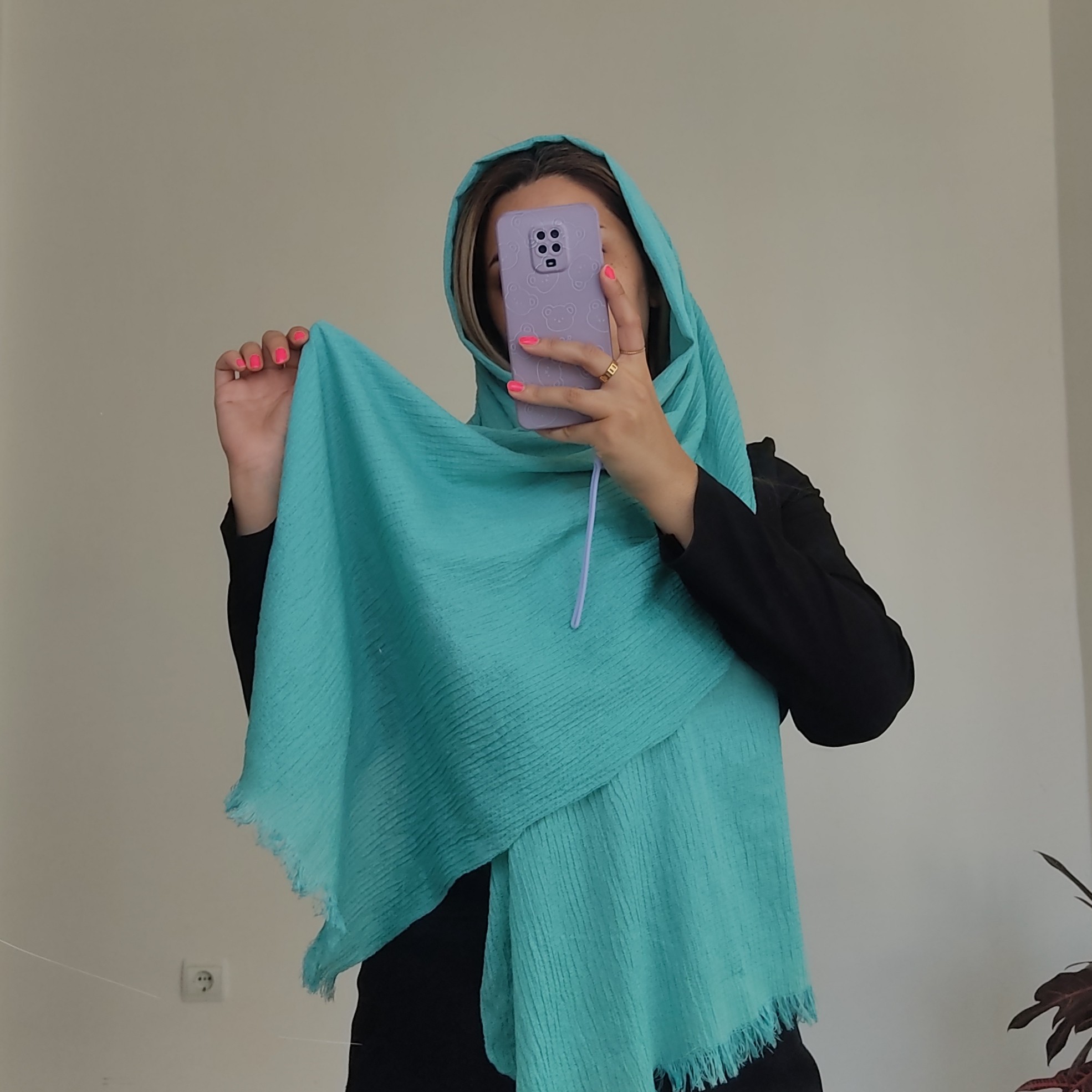 شال سرمه ای شال نخی