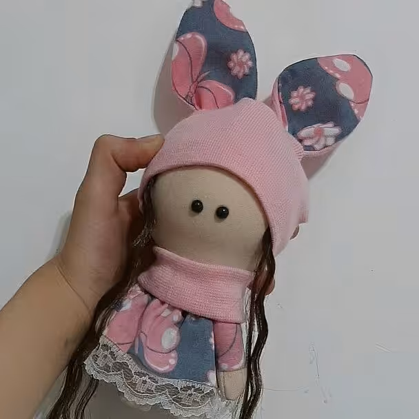 عروسک روسی دست ساز  20 سانتی  قابل سفارش در طرحهای  مختلف